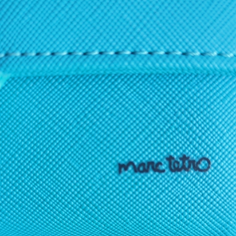 Stylish Blue Crossbody Bag with Dog Design - Picture 7 of 8